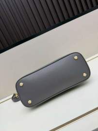 Picture of Prada Handbags _SKUfw242321794fw